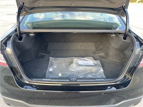 Used 2023 Subaru Legacy Limited image 29