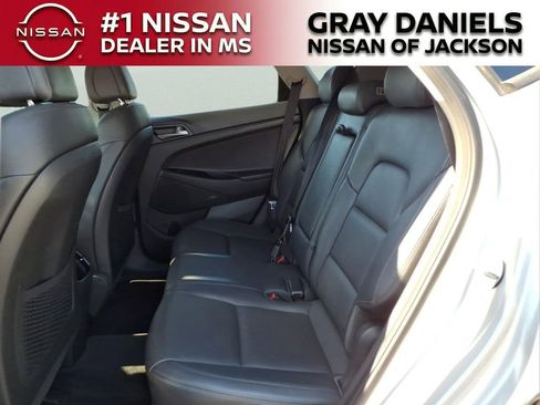 Used 2016 Hyundai Tucson Limited w/ Option Group 03 FWD image 26