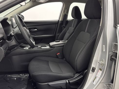 Used 2023 Nissan Sentra SV image 14