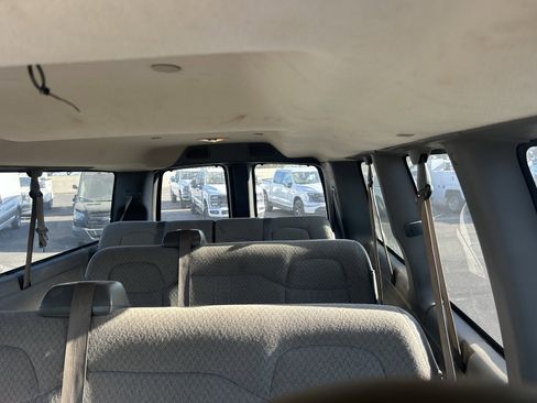 Used 2019 Chevrolet Express 3500 LT w/ LT Preferred Equipment Group image 9