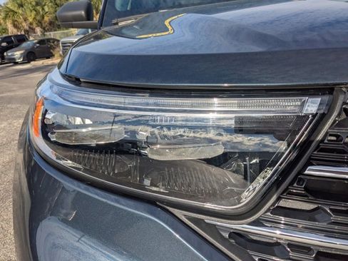 Certified 2024 Ford Explorer XLT w/ Equipment Group 202A image 11