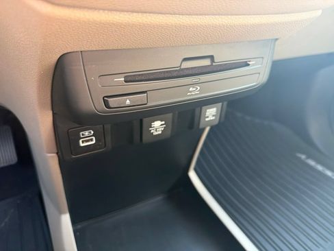Certified 2023 Honda Odyssey Elite image 37