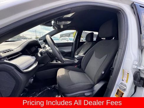 Used 2025 Jeep Compass Sport AWD/4WD image 15