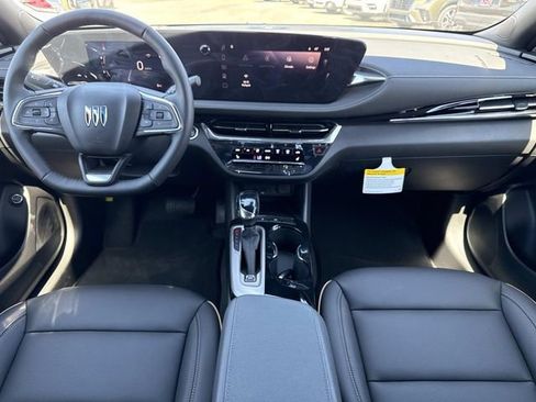 New 2026 Buick Envista Avenir image 19