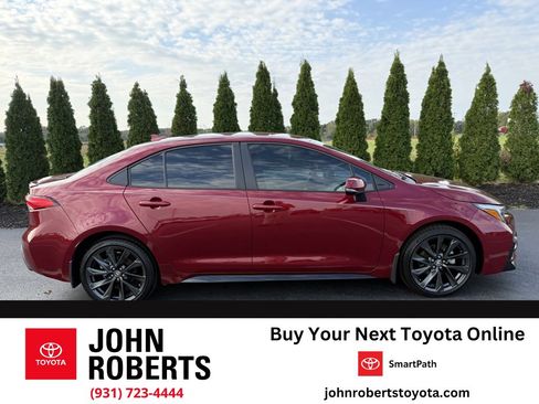 Certified 2025 Toyota Corolla SE image 1