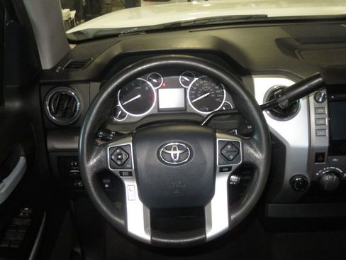 Used 2017 Toyota Tundra SR5 image 42