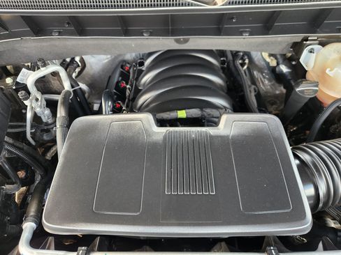 Certified 2025 Chevrolet Silverado 1500 LT AWD/4WD image 33