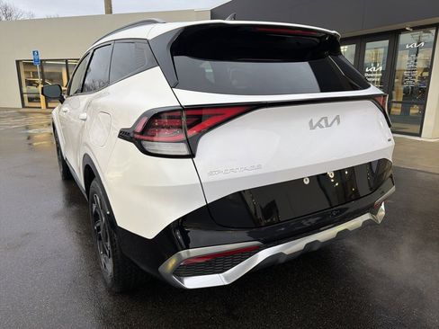 Certified 2023 Kia Sportage SX image 9