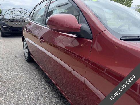 Used 2008 Hyundai Elantra GLS FWD image 2