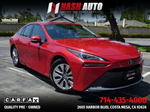 Used 2023 Toyota Mirai w/ Advanced Technology Package image 5