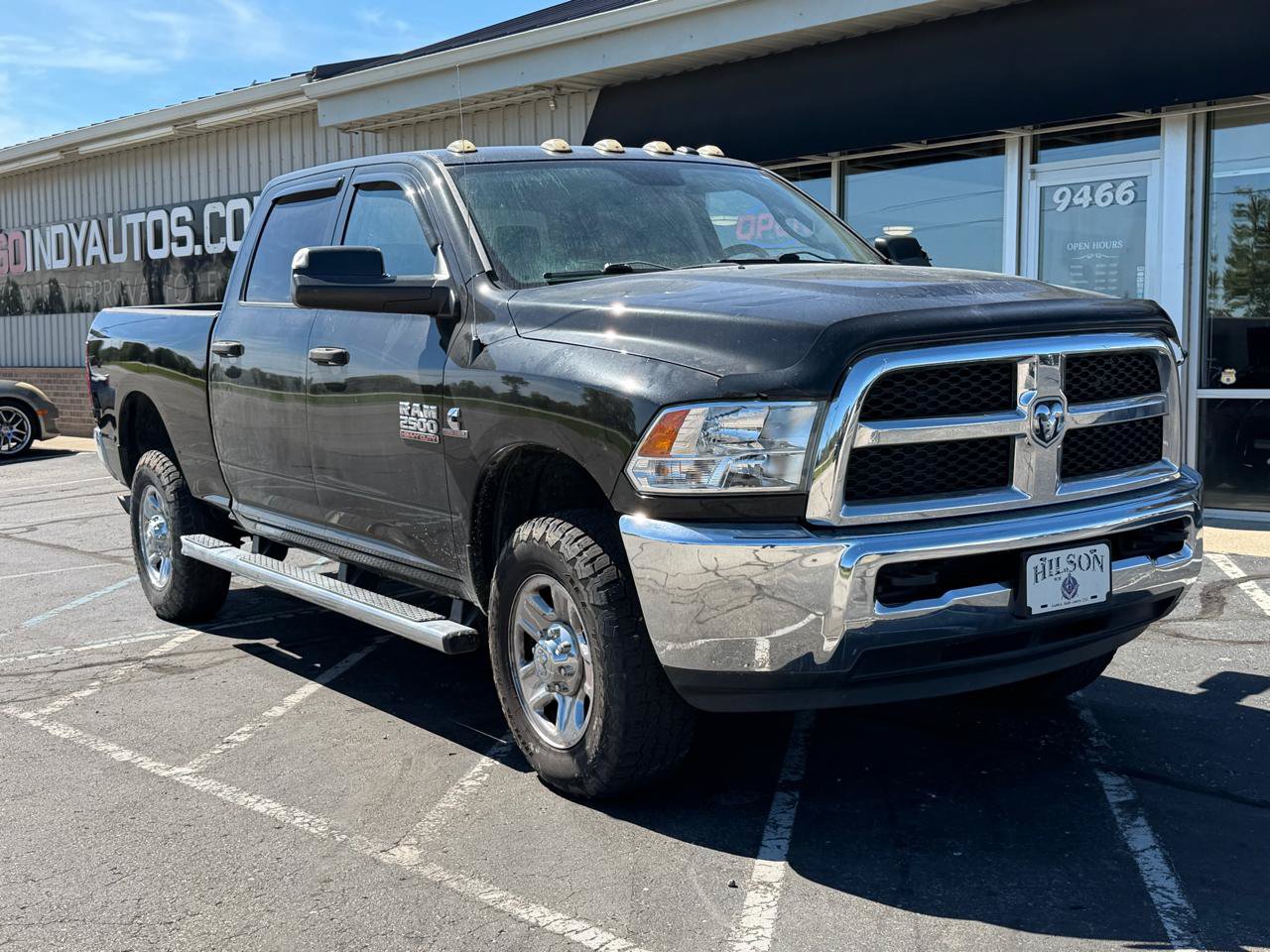Used 2017 RAM 2500 Tradesman w/ Chrome Appearance Group AWD/4WD image 4