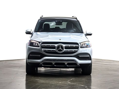 Certified 2022 Mercedes-Benz GLS 450 4MATIC image 4