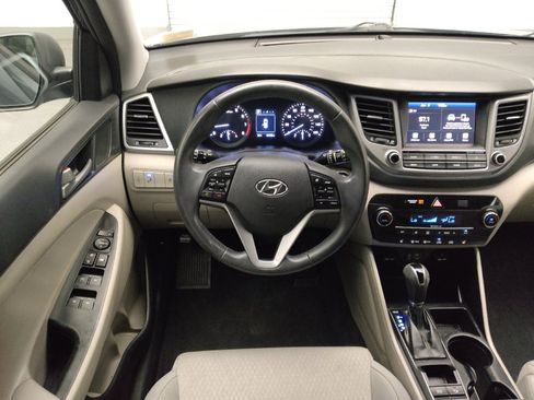 Used 2018 Hyundai Tucson Value w/ Cargo Package FWD image 22
