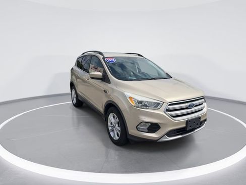 Used 2018 Ford Escape SEL FWD image 1