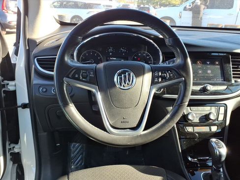 Used 2021 Buick Encore Preferred image 16