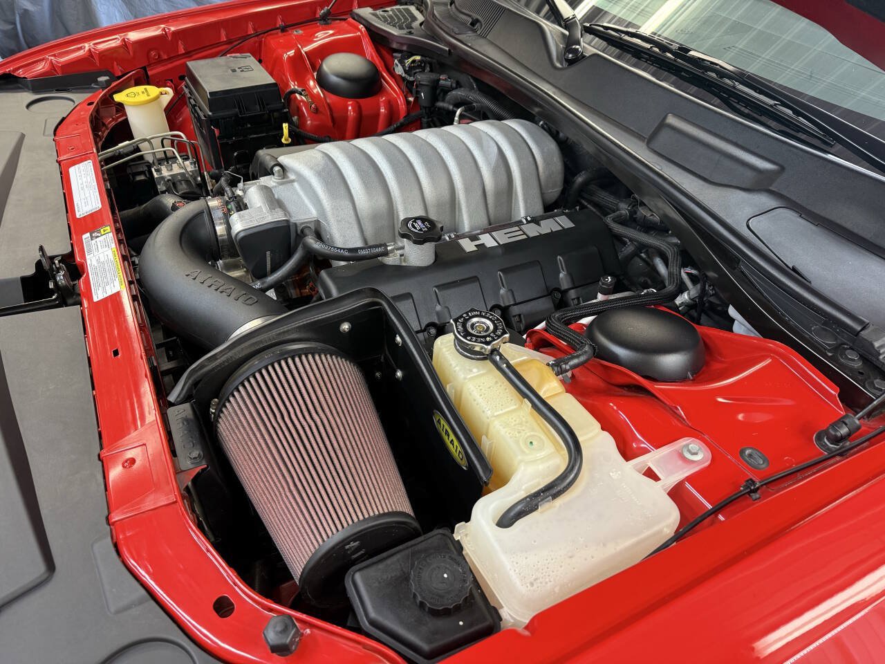 Used 2009 Dodge Challenger SRT8 w/ SRT Option Group II RWD image 31