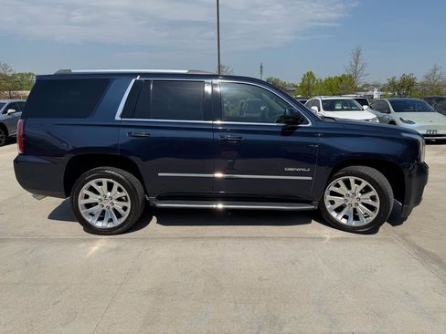 Used 2020 GMC Yukon Denali image 4