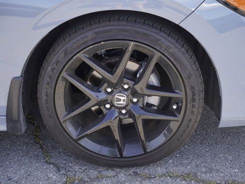 Used 2024 Honda Civic Sport image 7