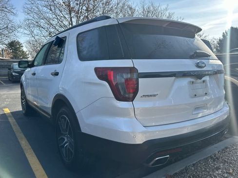Used 2016 Ford Explorer Sport w/ Equipment Group 401A image 3