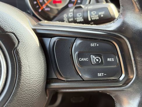 Used 2019 Jeep Wrangler Sport AWD/4WD image 23