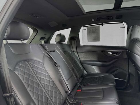 Used 2022 Audi SQ7 Premium Plus image 28