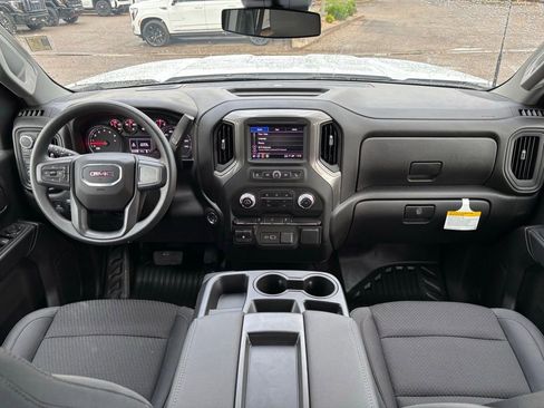 New 2026 GMC Sierra 2500 Pro w/ Convenience Package image 33