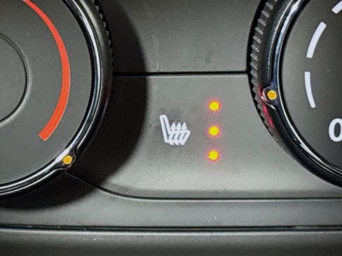 New 2026 Chevrolet Trax RS w/ Driver Confidence Package image 19