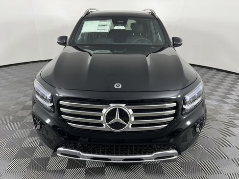 New 2025 Mercedes-Benz GLB 250 4MATIC image 5