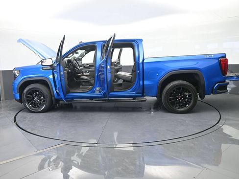 Used 2023 GMC Sierra 1500 Elevation w/ LPO, Elevation Black Package AWD/4WD image 52