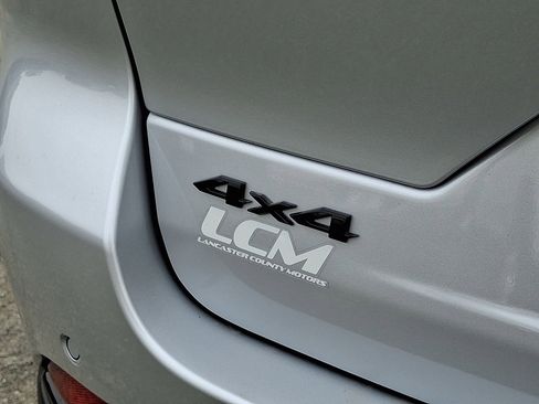 New 2025 Jeep Grand Cherokee Altitude image 13