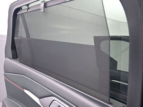 Used 2025 Ford Explorer ST image 24