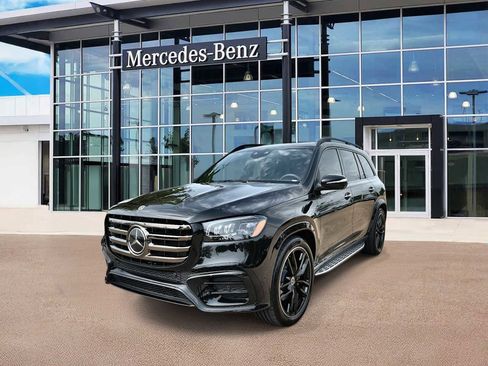 New 2026 Mercedes-Benz GLS 580 4MATIC image 1