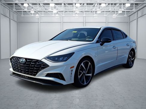 Used 2021 Hyundai Sonata SEL Plus FWD image 3