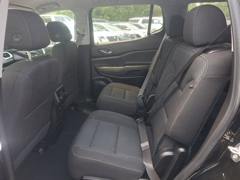 Used 2023 GMC Acadia SLE AWD/4WD image 10