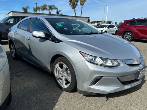 Used 2016 Chevrolet Volt LT image 3