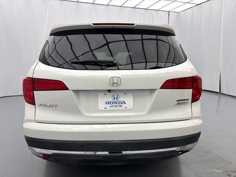 Used 2016 Honda Pilot Touring image 7