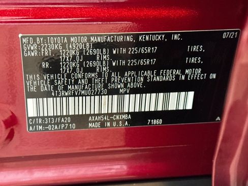 Certified 2021 Toyota RAV4 XLE w/ Convenience Package AWD/4WD image 29