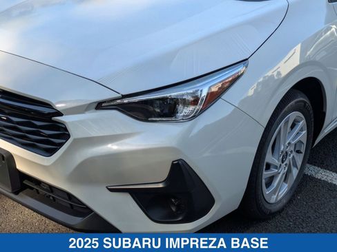 Certified 2025 Subaru Impreza 2.0i image 10