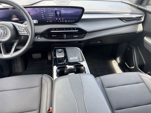 Used 2026 Buick Enclave Preferred FWD image 15