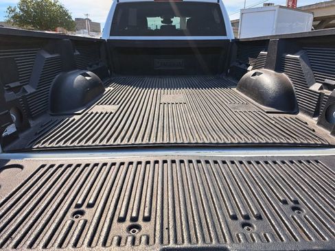 Used 2024 RAM 3500 Big Horn AWD/4WD image 26