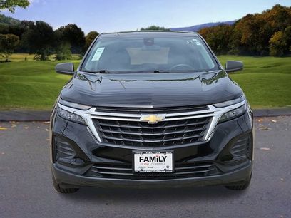 Used 2022 Chevrolet Equinox LS w/ LS Convenience Package