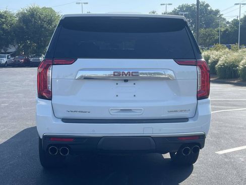 Used 2022 GMC Yukon Denali AWD/4WD image 6