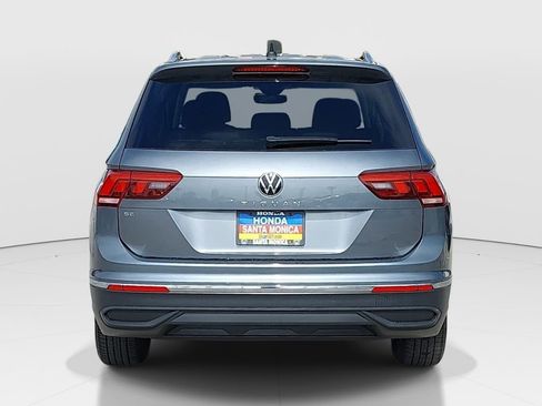 Used 2022 Volkswagen Tiguan SE image 6