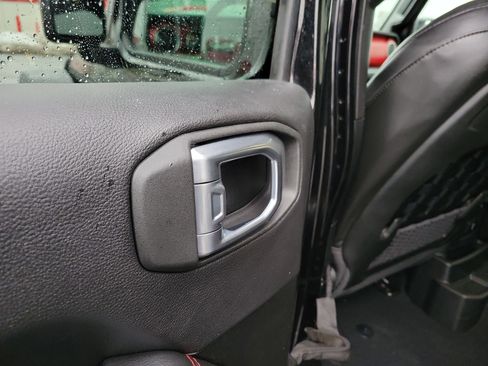 Used 2023 Jeep Wrangler Unlimited Rubicon w/ LED Lighting Group image 13