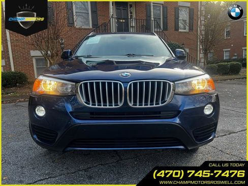 Used 2017 BMW X3 xDrive28i image 4