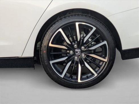 New 2025 Honda Accord Touring image 10