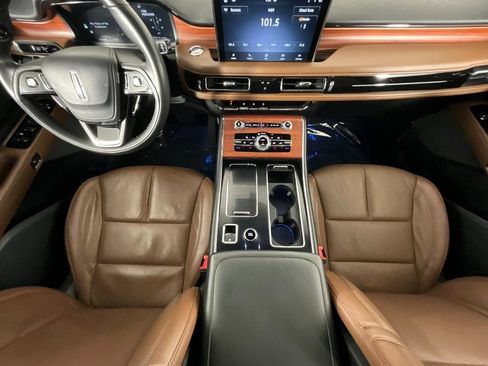 Used 2023 Lincoln Aviator Reserve w/ Jet Package image 14