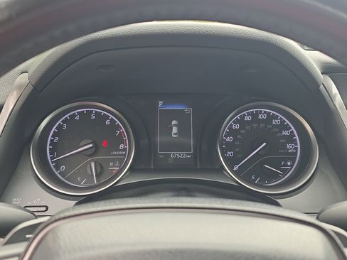 Used 2023 Toyota Camry SE image 25