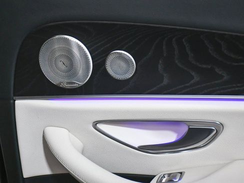 Used 2022 Mercedes-Benz E 450 4MATIC Sedan w/ Night Package image 14