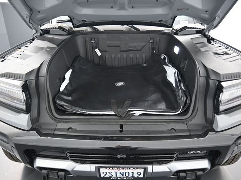 Used 2025 GMC Hummer EV 2X image 13